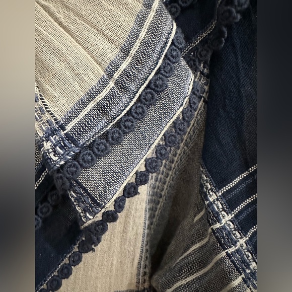 FRNCH Blouse size L - Picture 5 of 7